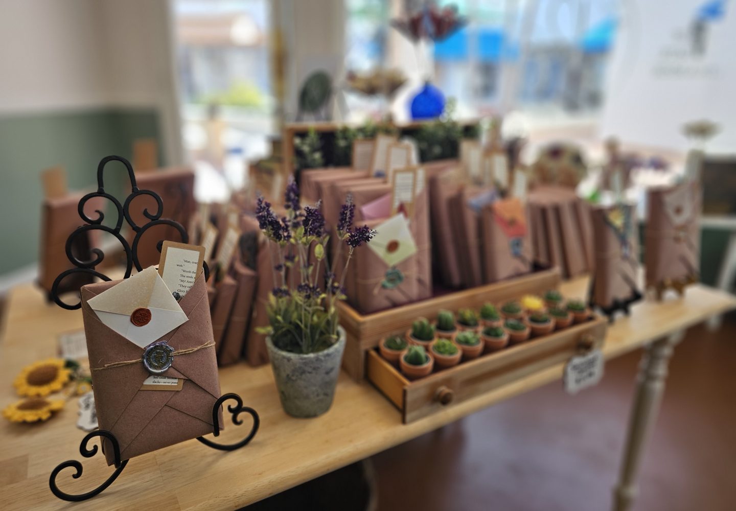 Rebranding Earth Opens Shop at Sponge Docks, Tarpon Springs
